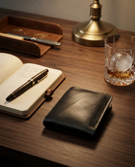 HANDCRAFTED GENUINE LEATHER WALLET: SIGNATURE FOLD